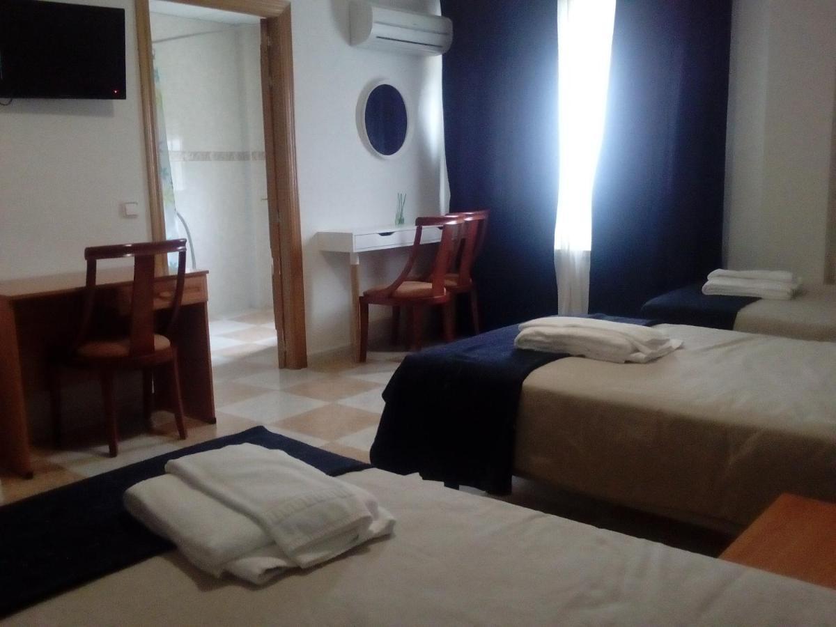 Hotel El Ancla Villanueva de la Cañada Extérieur photo