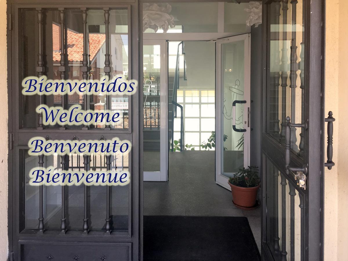 Hotel El Ancla Villanueva de la Cañada Extérieur photo